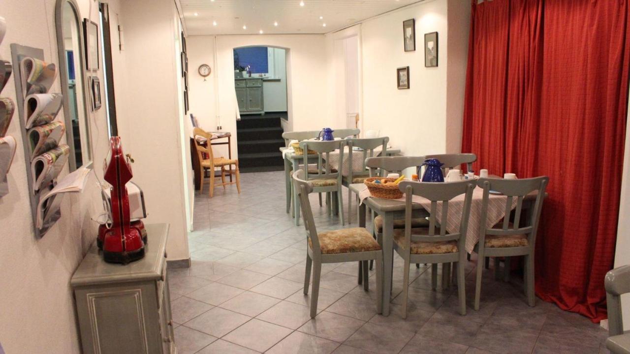 Hotel Kapitaenshaus-Lassen-Zimmer-Amistad Westerland Zewnętrze zdjęcie